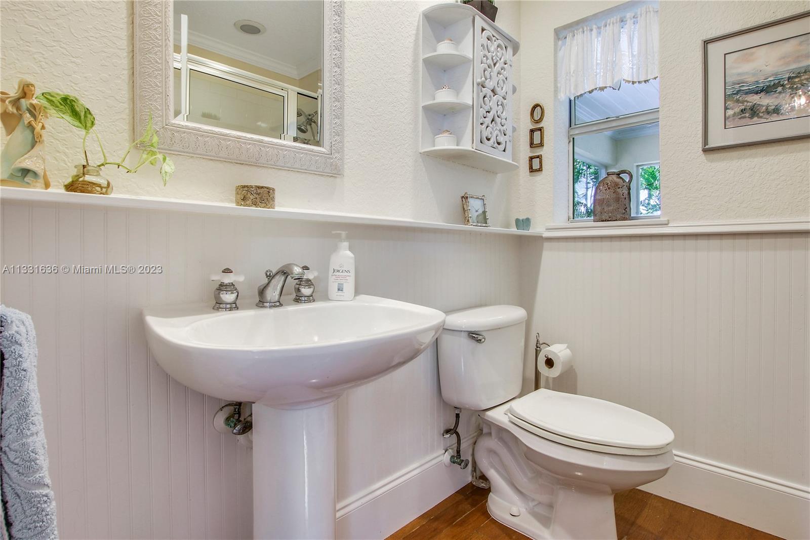 JUNO BEACH 1ST ADD - Residential