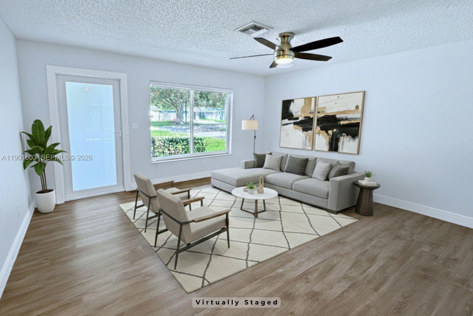 SUMMERTIME HILLS - Residential