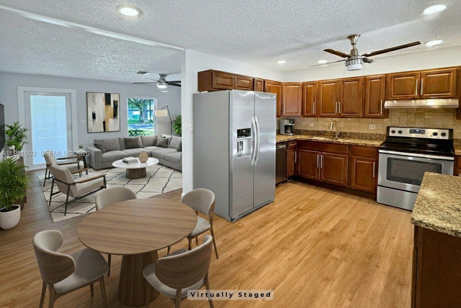 SUMMERTIME HILLS - Residential