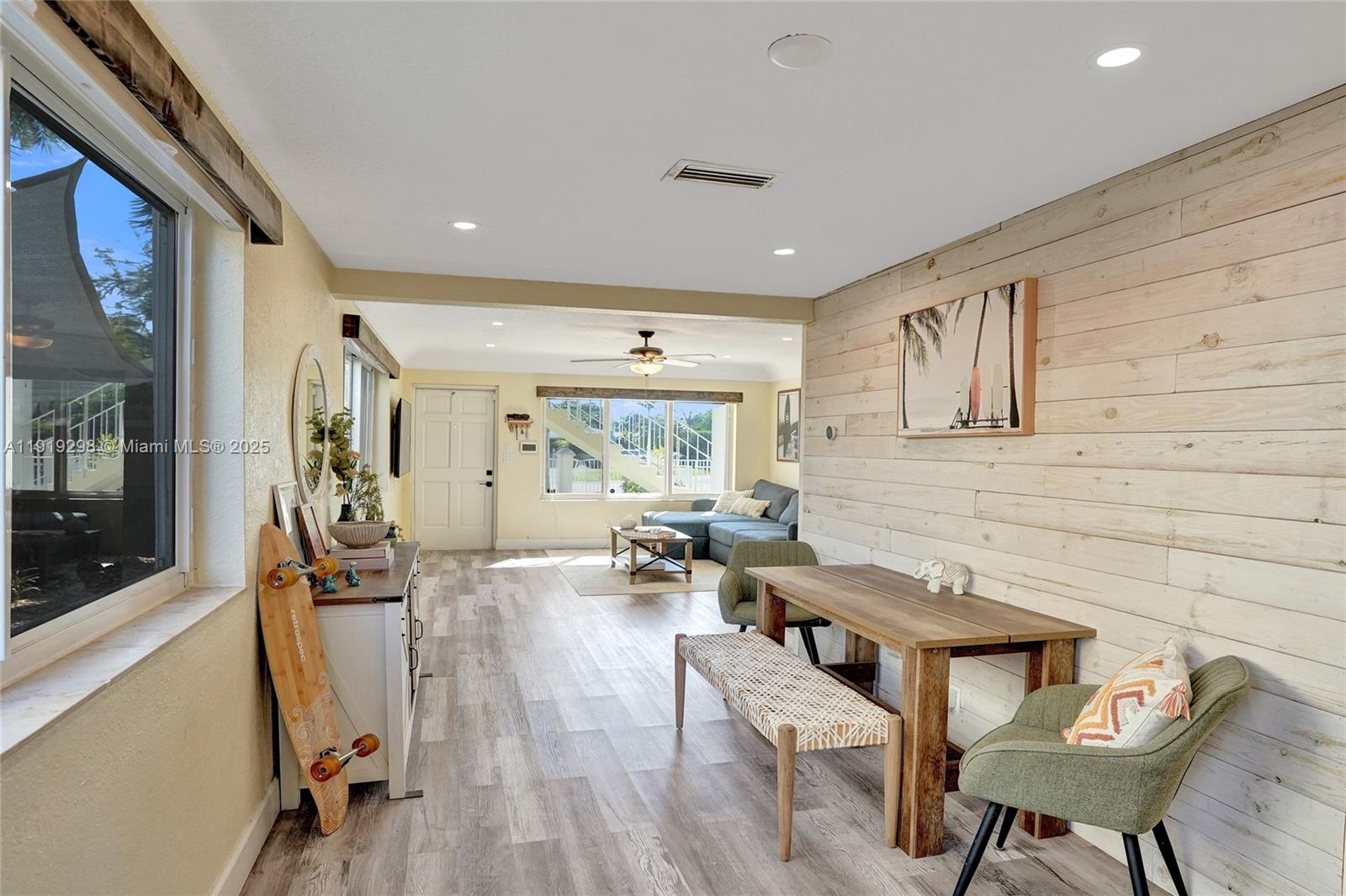 CORAL RIDGE LANDINGS II C - Residential