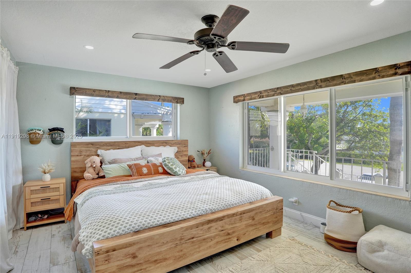 CORAL RIDGE LANDINGS II C - Residential