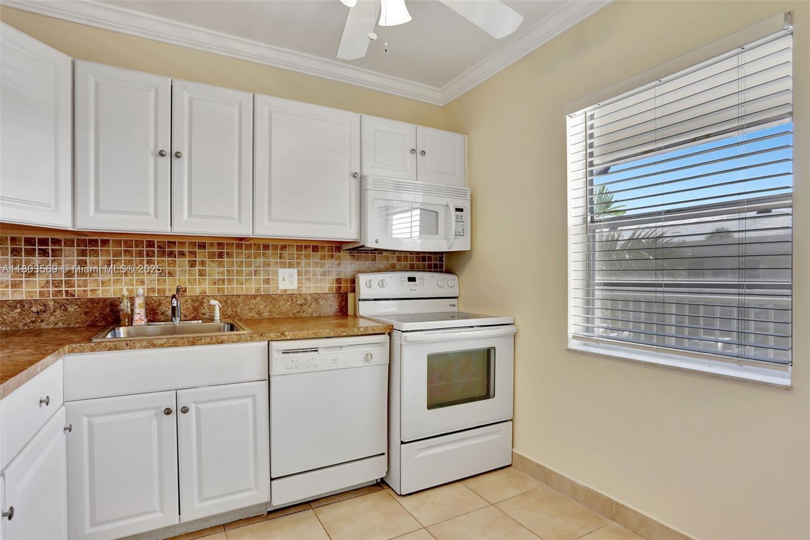 View photos, virtual tours, details... 551 NW 80th Ter 203