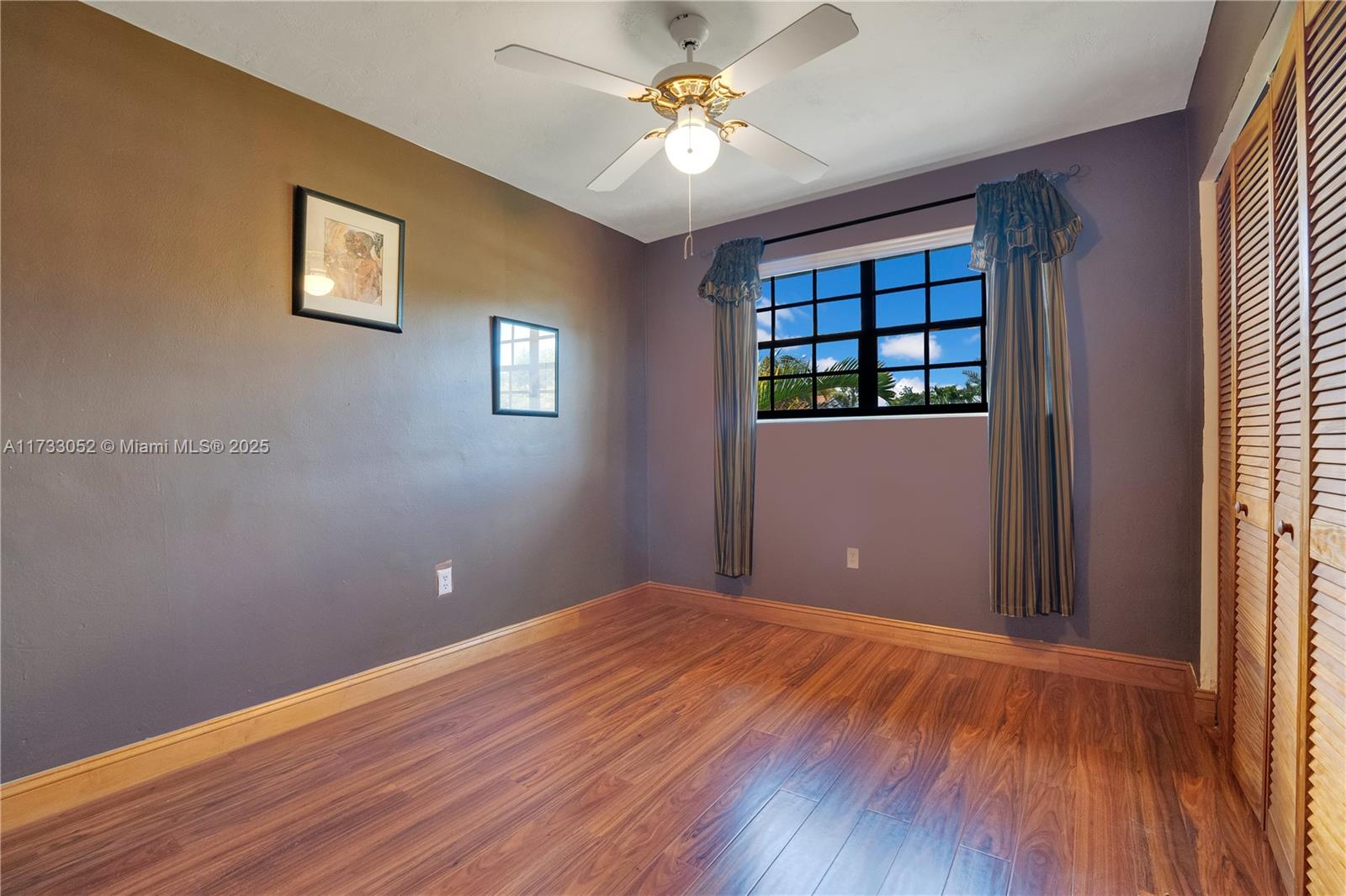 KENDALL ESTATES - Residential