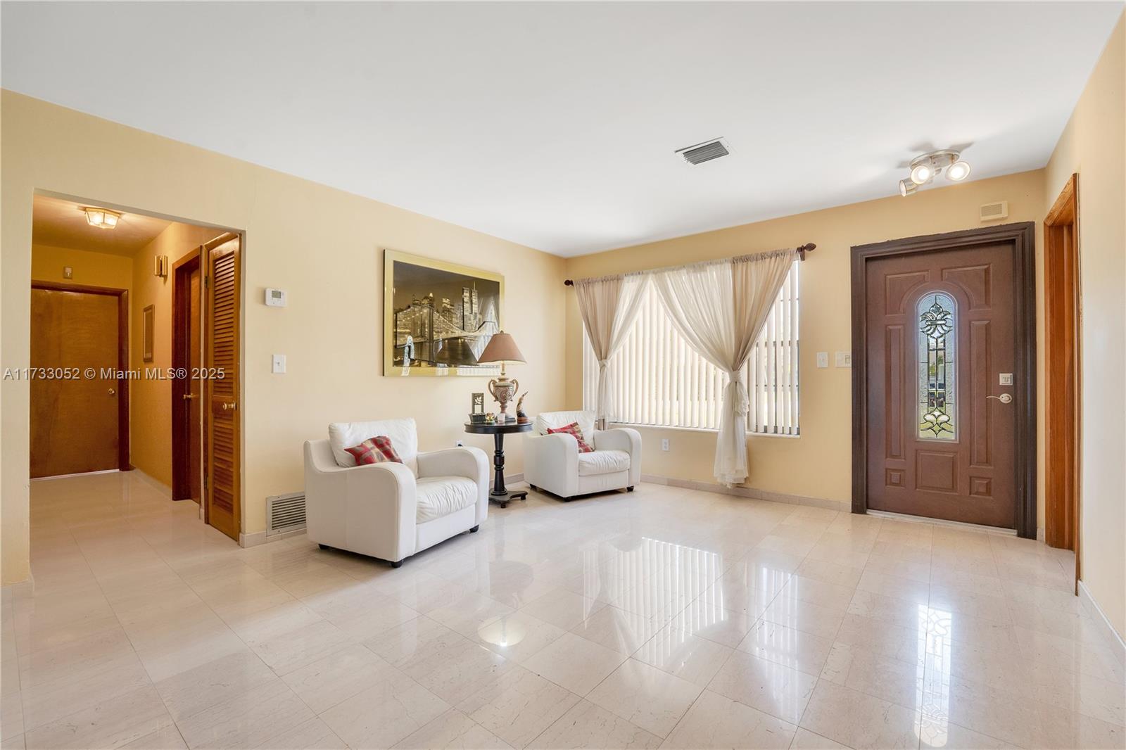 KENDALL ESTATES - Residential