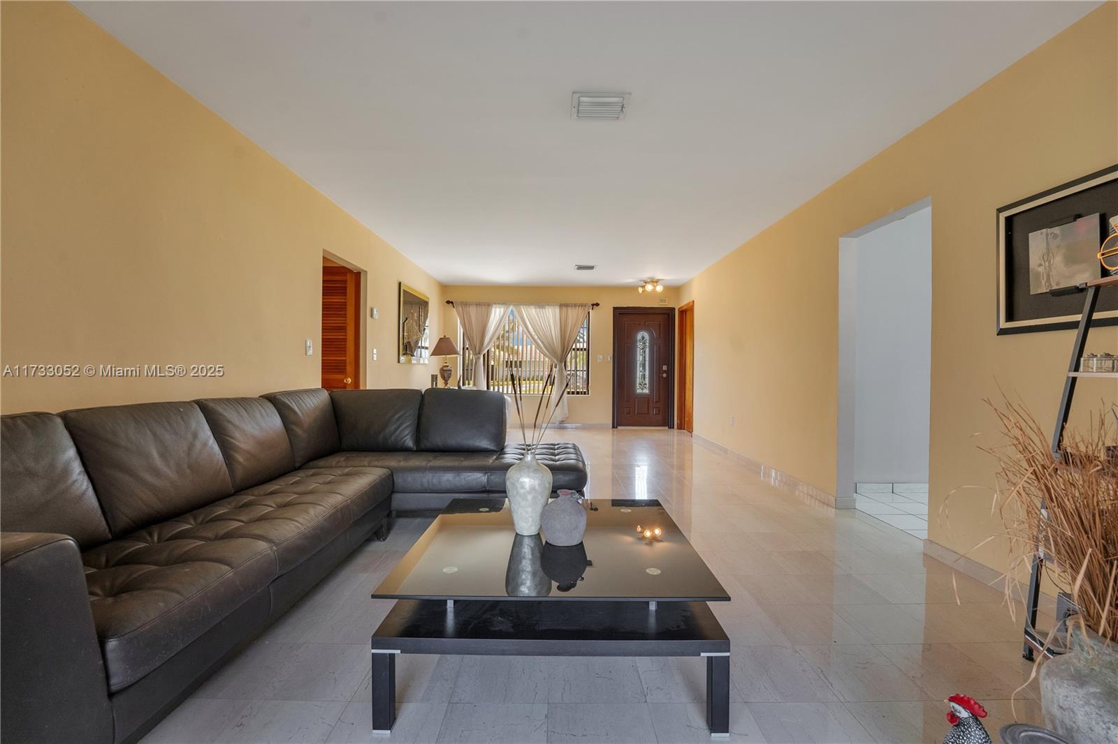 KENDALL ESTATES - Residential