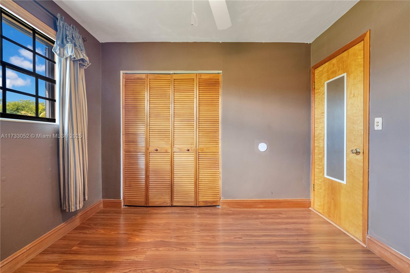 KENDALL ESTATES - Residential