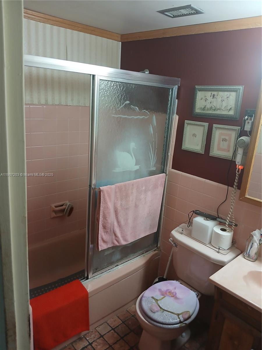 RIVERVIEW GARDEN APARTMEN - Residential