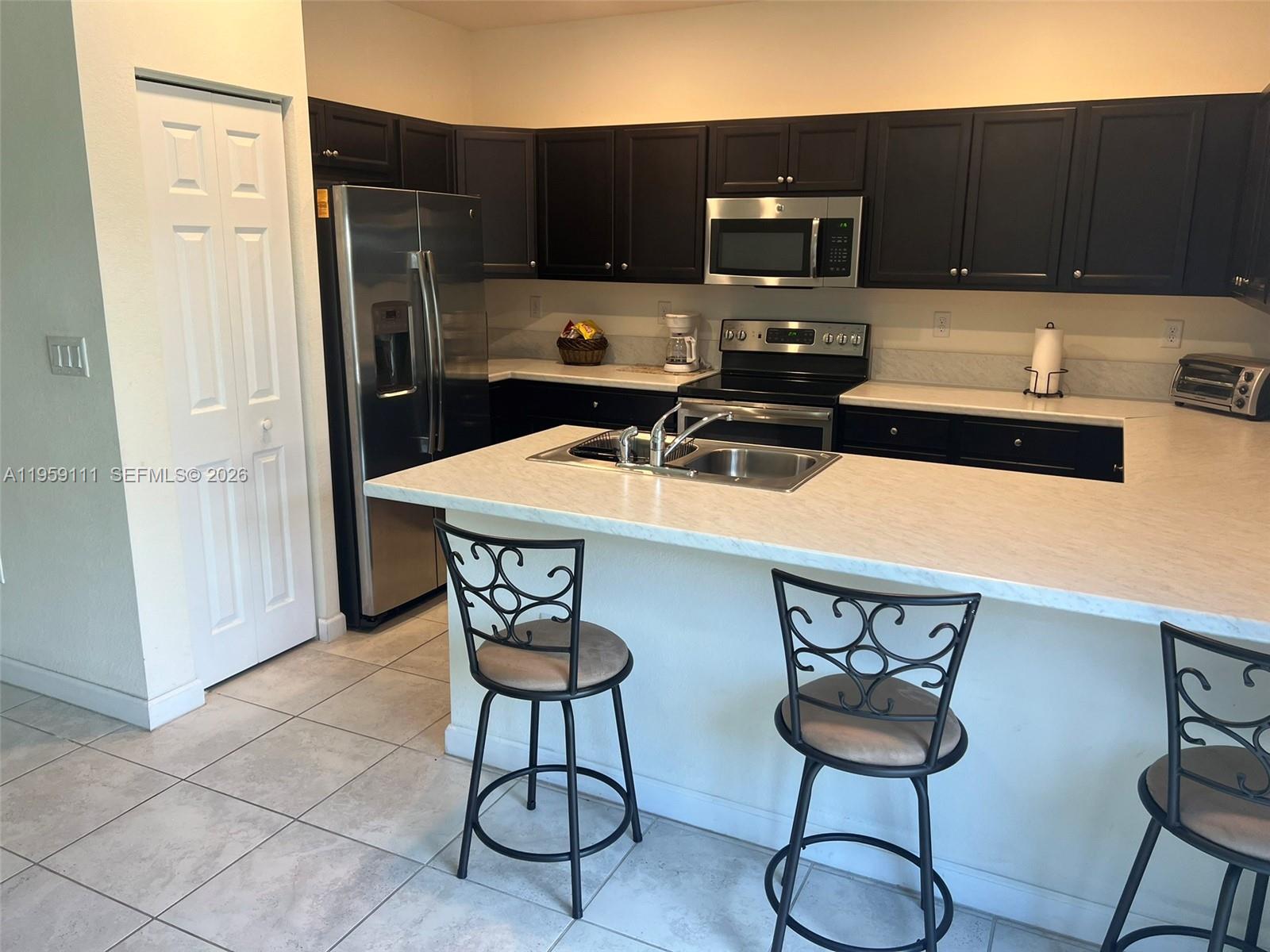 COCO PALM ESTATES - Residential