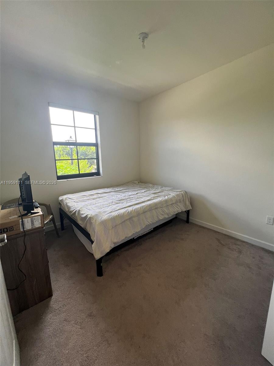 COCO PALM ESTATES - Residential