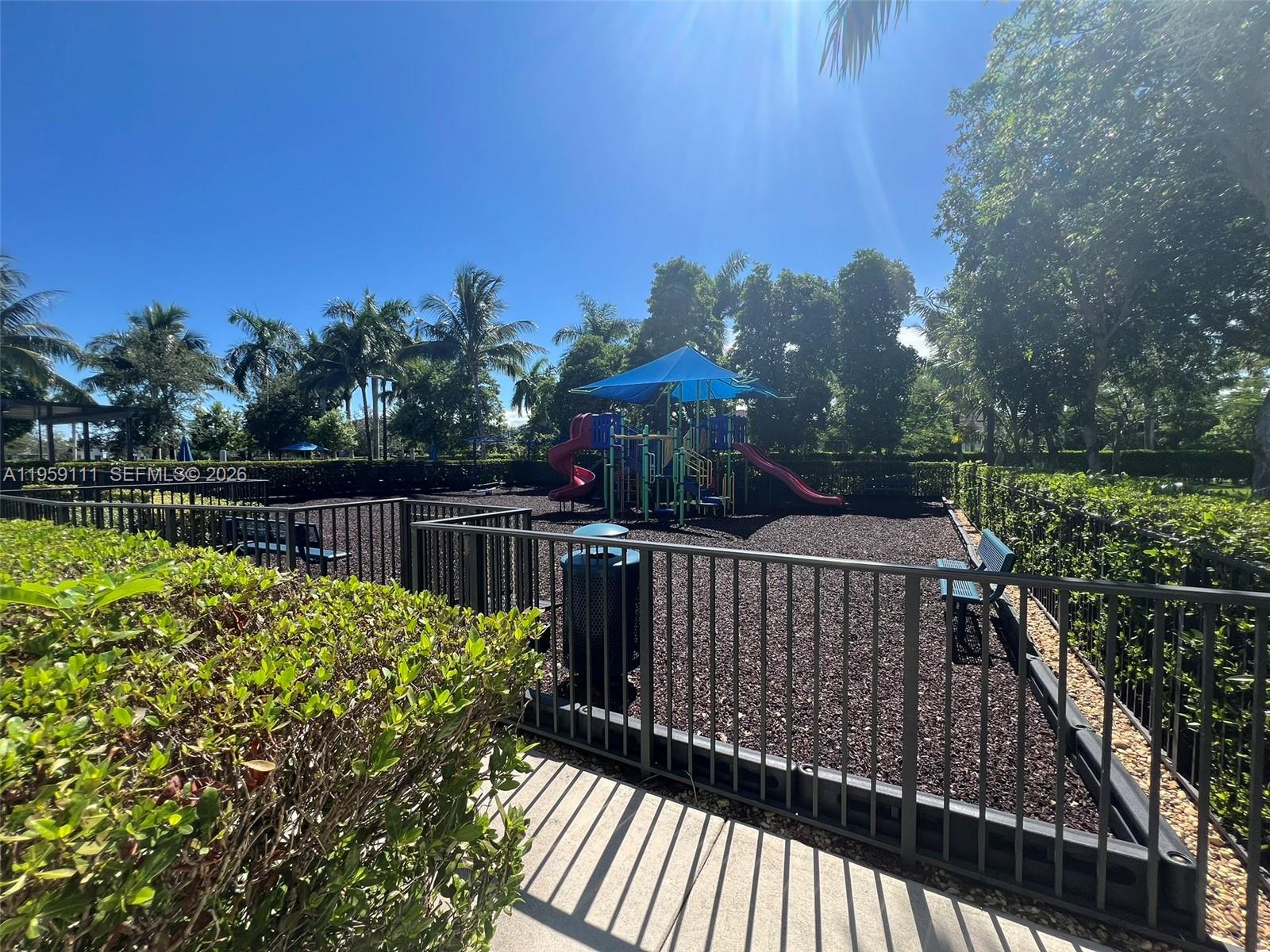 COCO PALM ESTATES - Residential