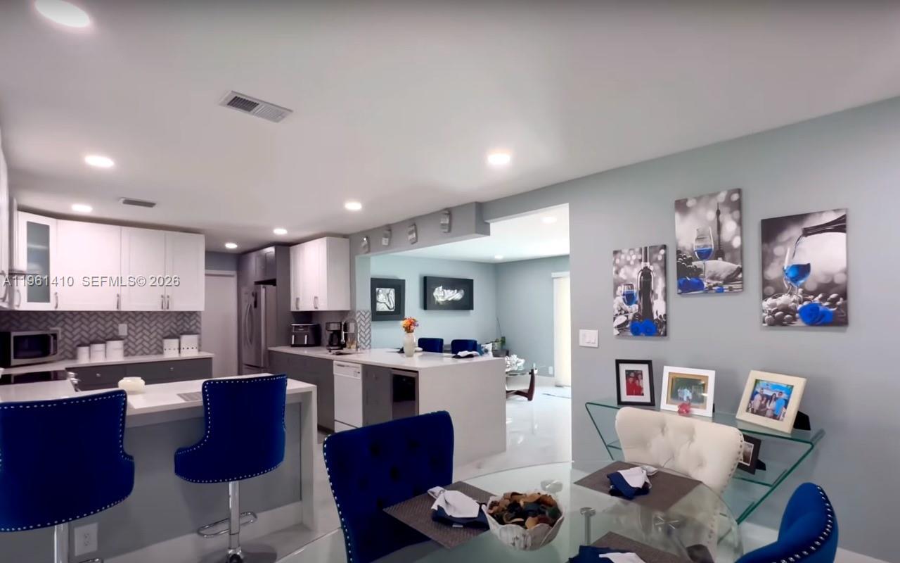 RAMBLEWOOD SOUTH - Residential