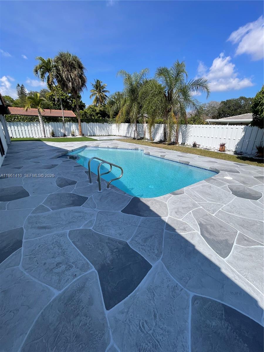 RAMBLEWOOD SOUTH - Residential