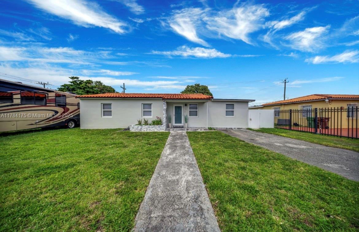 Rental Property at 3360 E 10th Ave 1, Hialeah, Miami-Dade County, Florida - Bedrooms: 1 
Bathrooms: 1  - $1,800 MO.