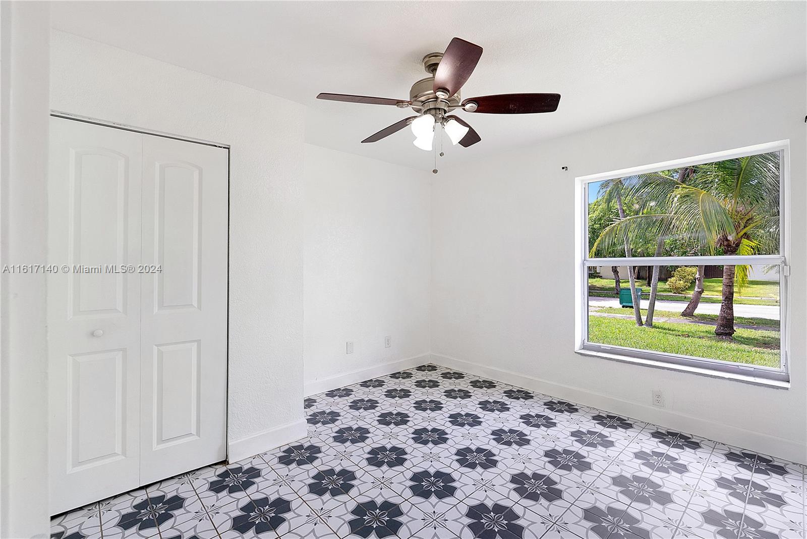 CORAL WOODS - Residential Lease