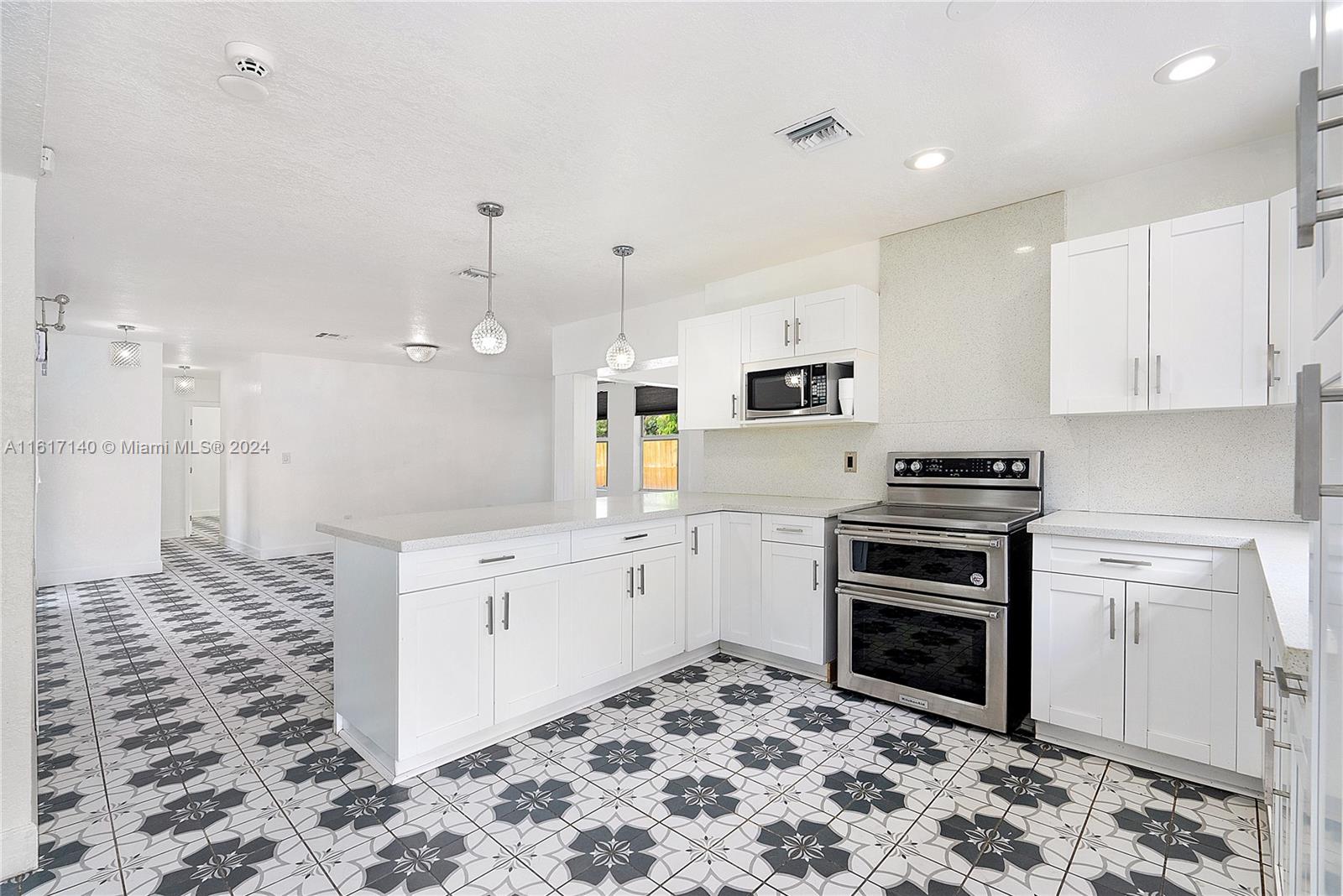 CORAL WOODS - Residential Lease