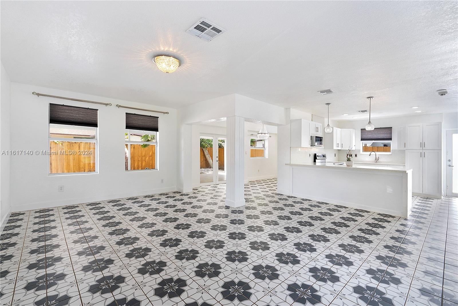 CORAL WOODS - Residential Lease