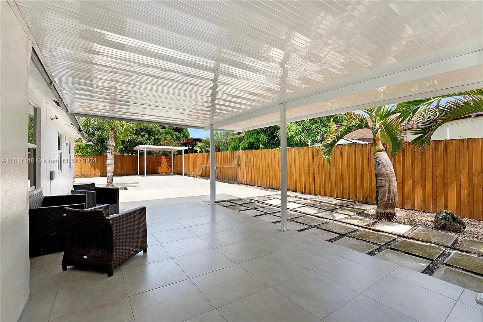 CORAL WOODS - Residential Lease