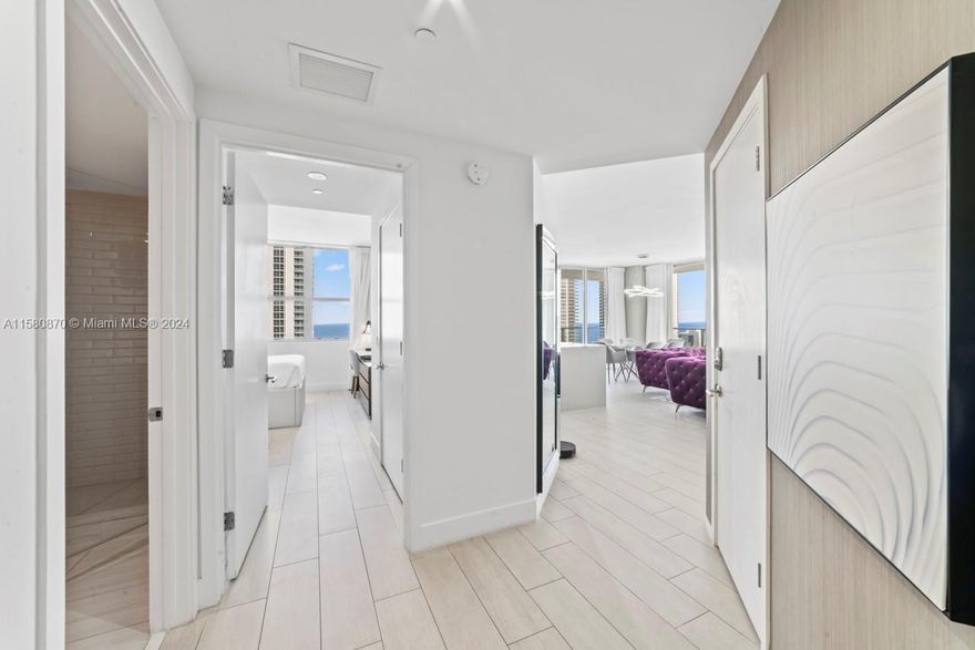 Welcome to your ideal short-term rental, where you can enjoy flexible booking options, whether days, weeks, or months./ Please note that the advertised price is for the low season; prices may vary based on listing terms and booking dates./ Hyde Beach House offers 43 floors of luxury on the Intracoastal Waterway. The complex has a port Club with Tennis courts, a Fitness Center, a Barbecue Area, a Jacuzzi, and an outdoor cinema. The beach is steps away. It is located between Fort Lauderdale and Miami, steps from Aventura Mall, Bal Harbour Shops, and Gulfstream Park. Book to experience beachside living at its finest!