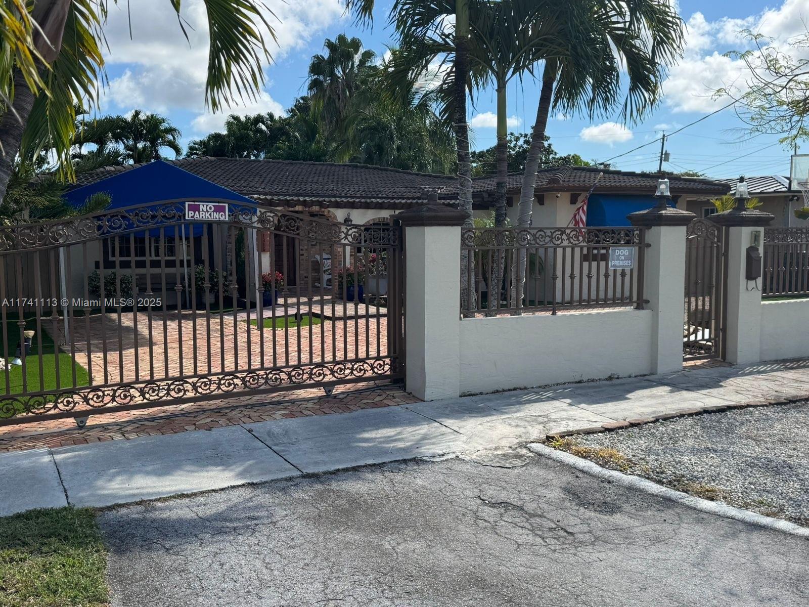 Property for Sale at 1315 Sw 78th Pl, Miami, Broward County, Florida - Bedrooms: 3 
Bathrooms: 2  - $949,000