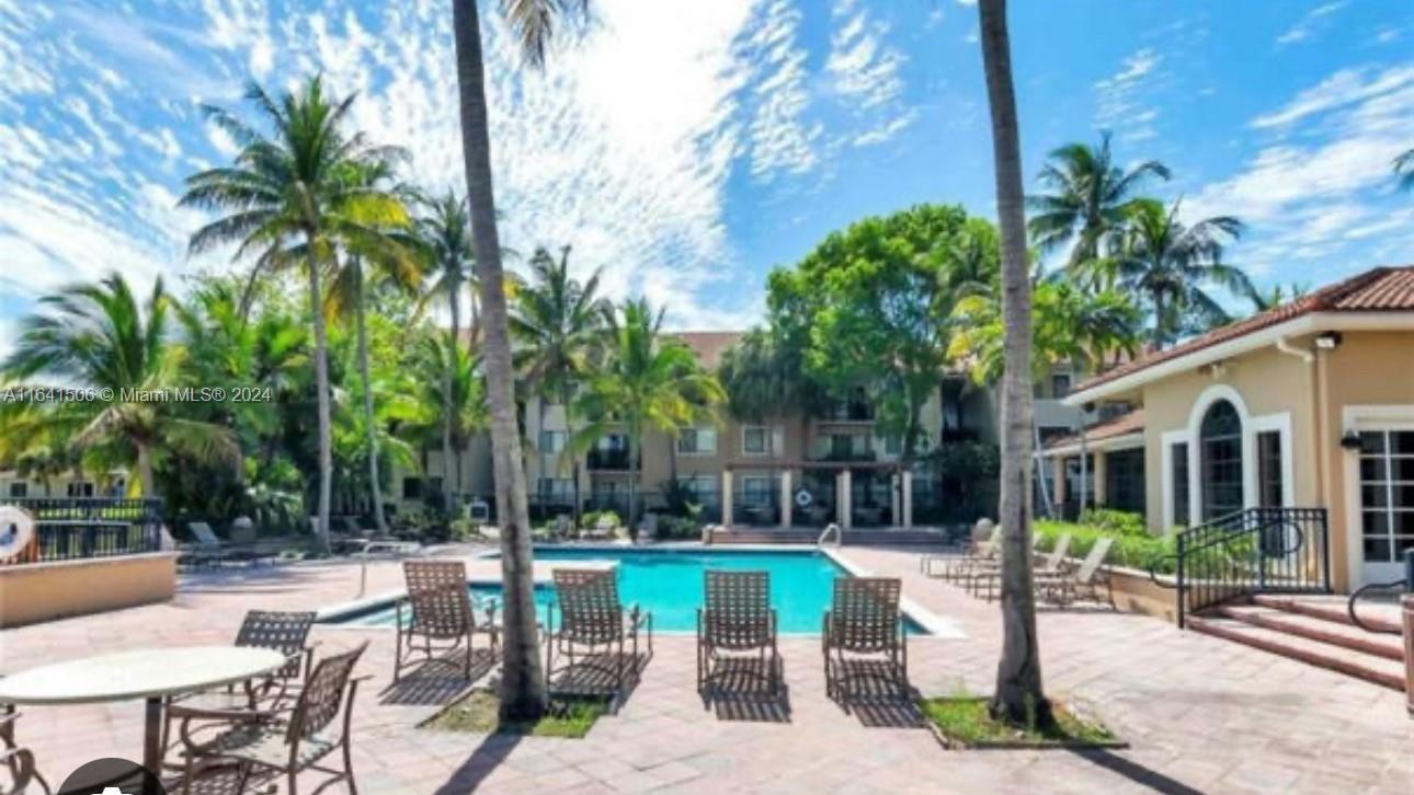 SAVANNAH AT RIVERSIDE CON - Residential Lease