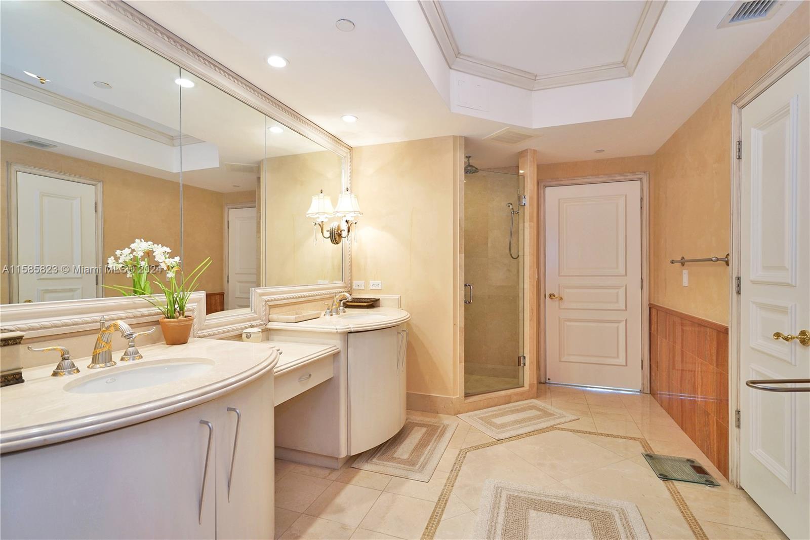 ACQUALINA - Residential
