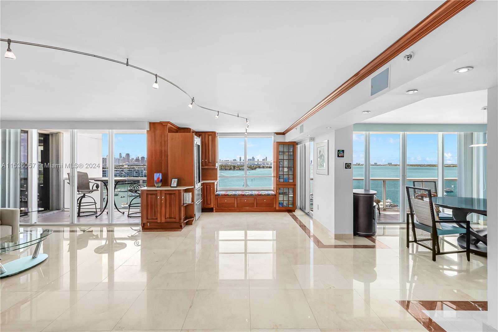 Property for Sale at 1800 Sunset Harbour Dr 1002, Miami Beach, Miami-Dade County, Florida - Bedrooms: 4 
Bathrooms: 4  - $3,485,000
