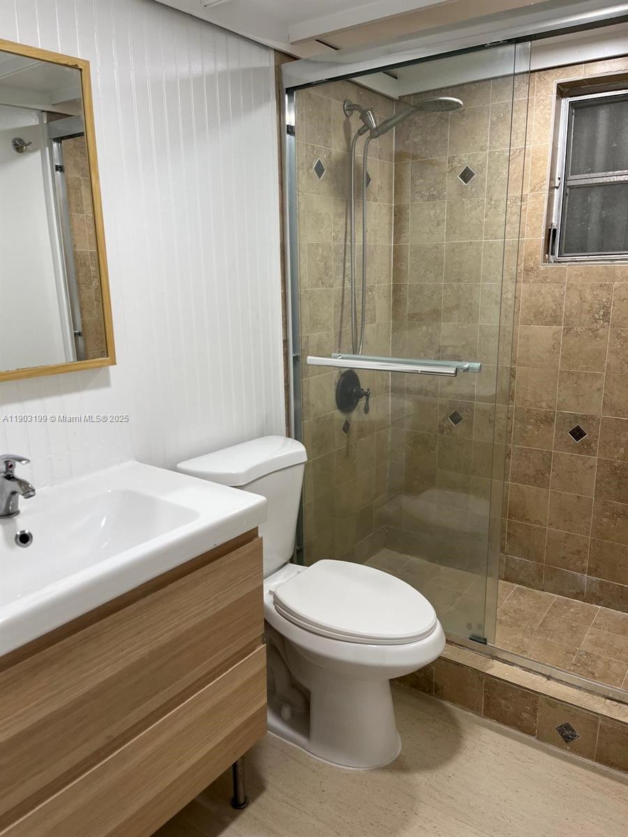 MAINLANDS OF TAMARAC LAKE - Residential Lease