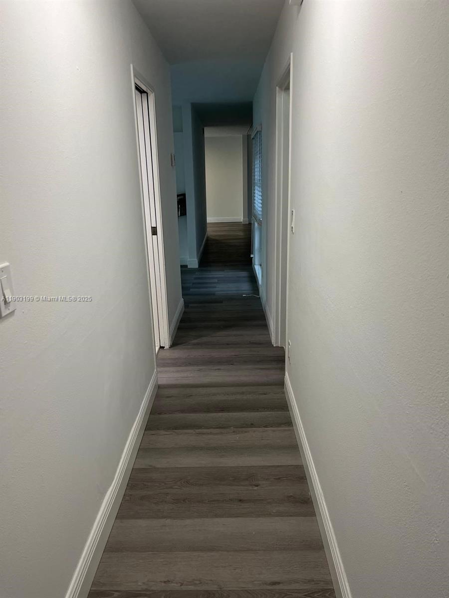 MAINLANDS OF TAMARAC LAKE - Residential Lease