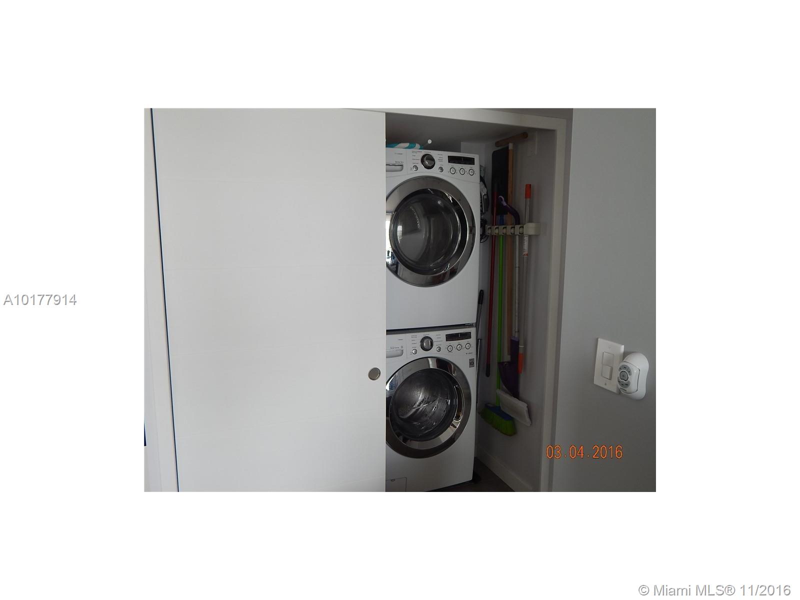 Bayshore Place Condo - Residential Lease