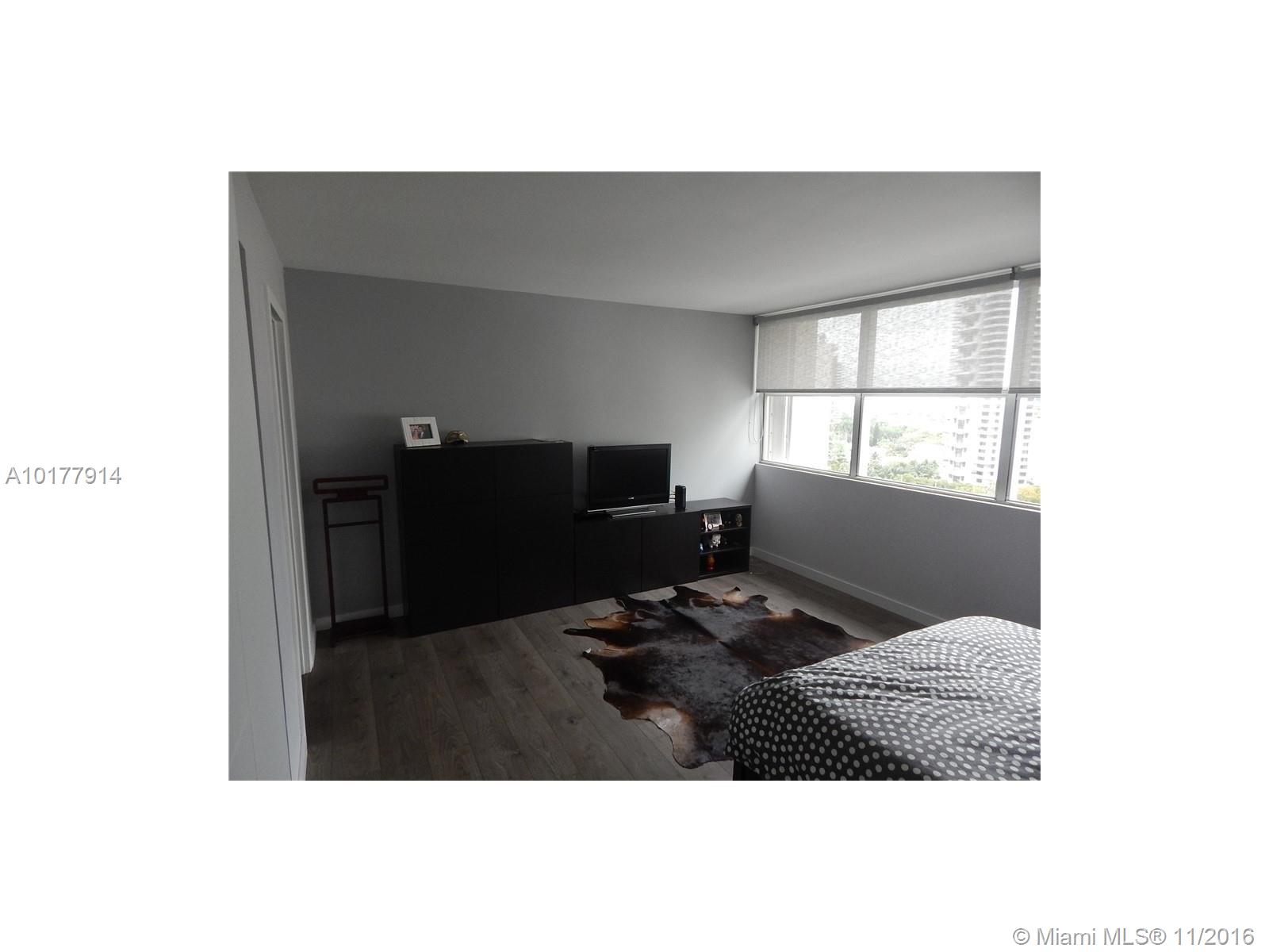 Bayshore Place Condo - Residential Lease