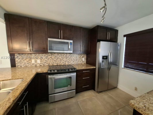 320 RACQUET CLUB RD APT 104, WESTON, FL 33326 - Image 37de5dce4431cc23bee2e49d7157593e/1799097650