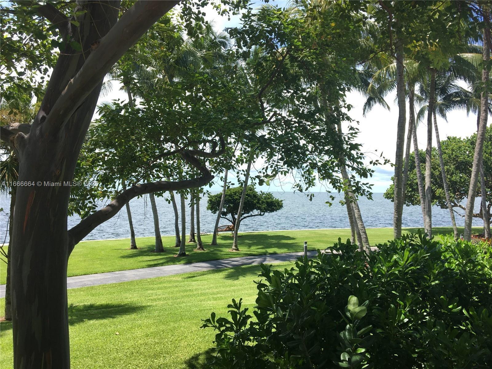 GROVE ISLE - Residential