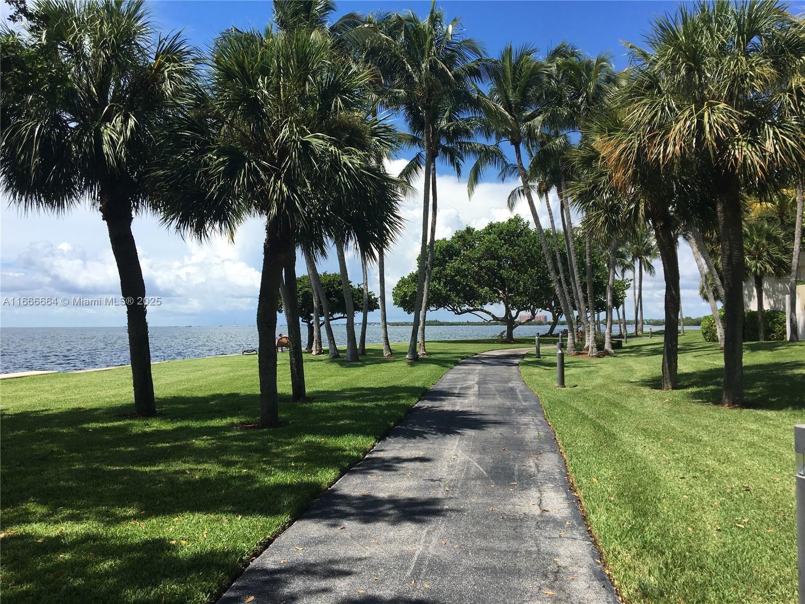 GROVE ISLE - Residential