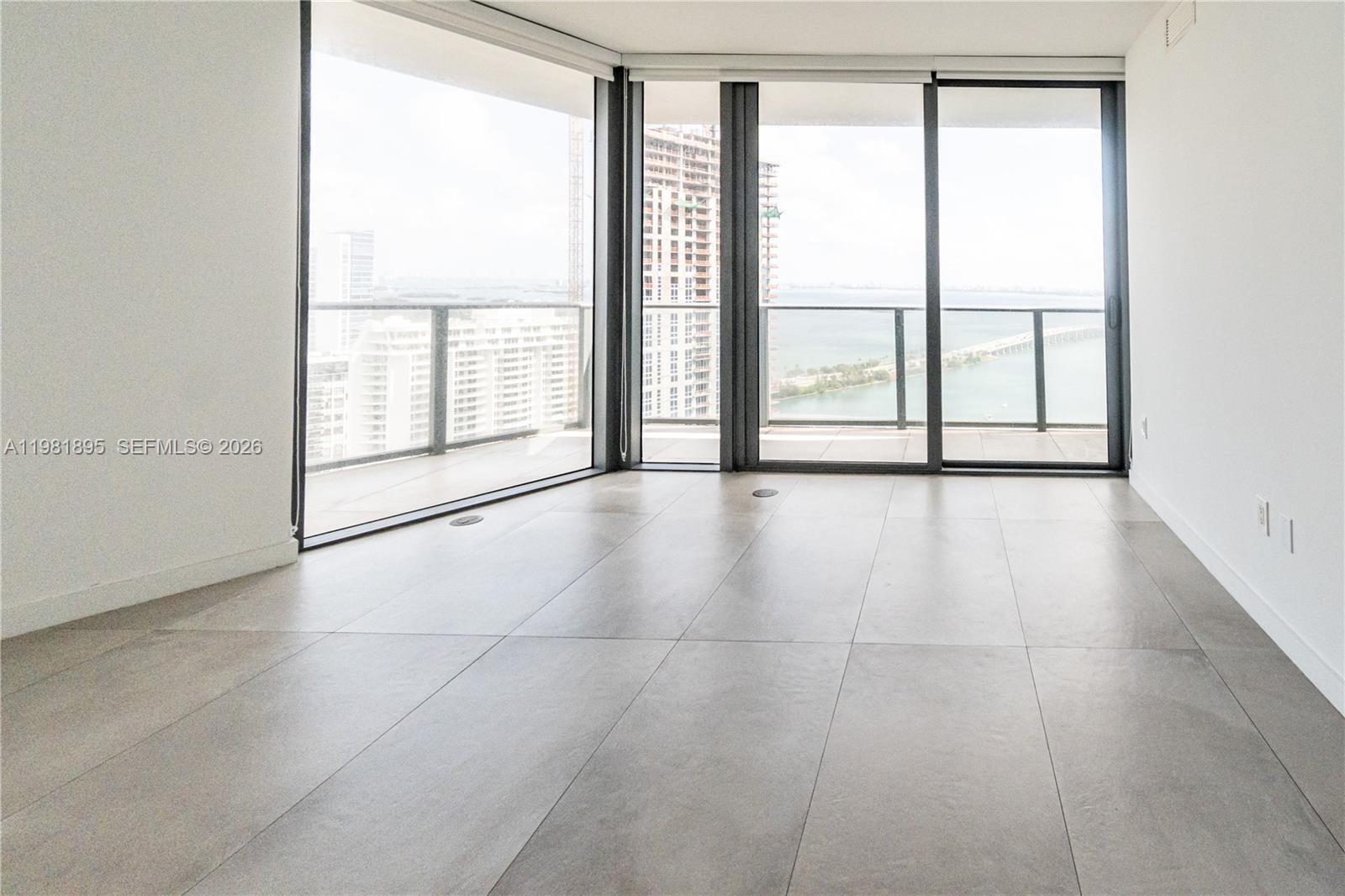 PARAISO BAYVIEWS CONDO - Residential Lease