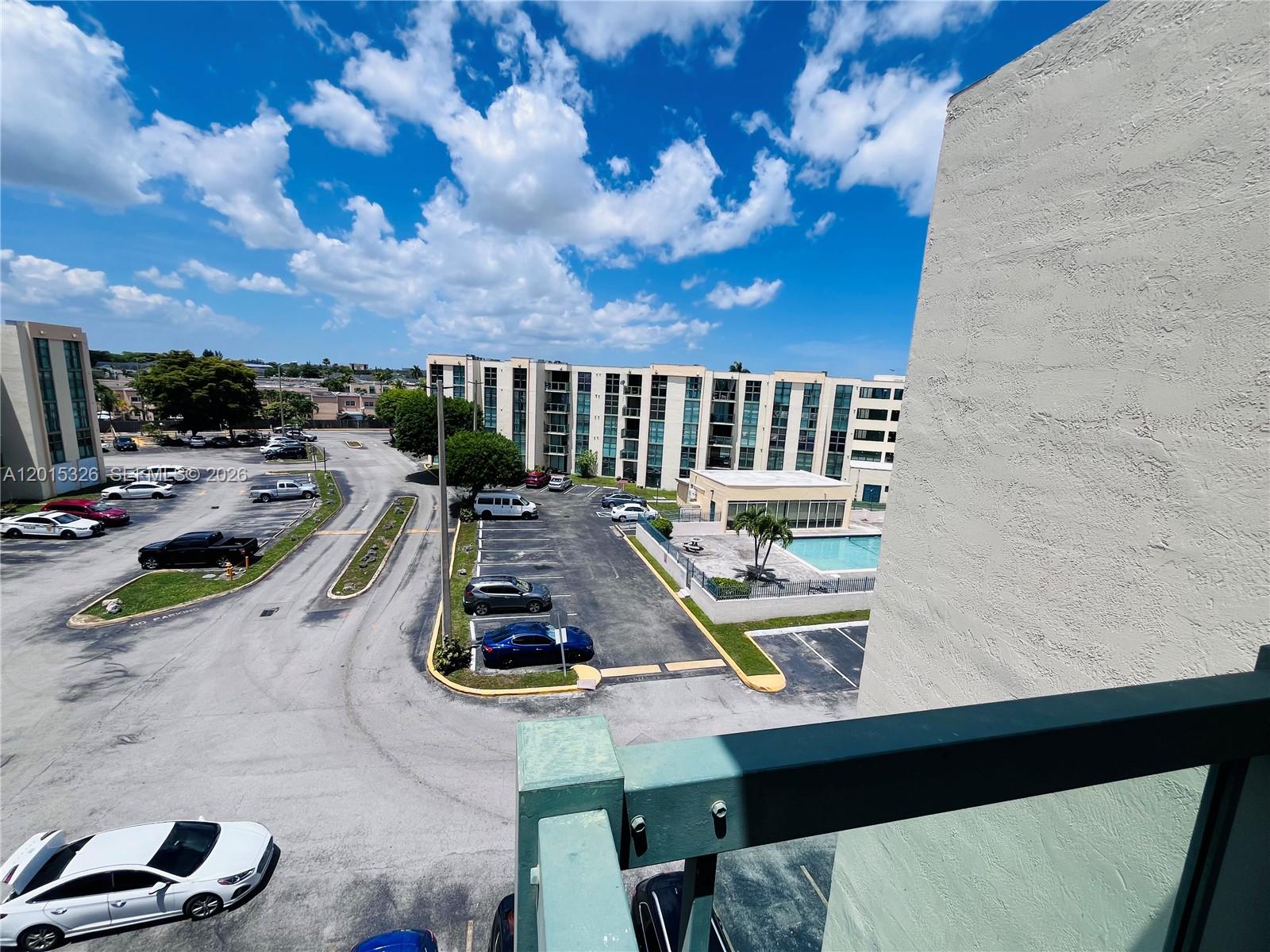 INTERNATIONAL TOWERS COND - Residential Lease
