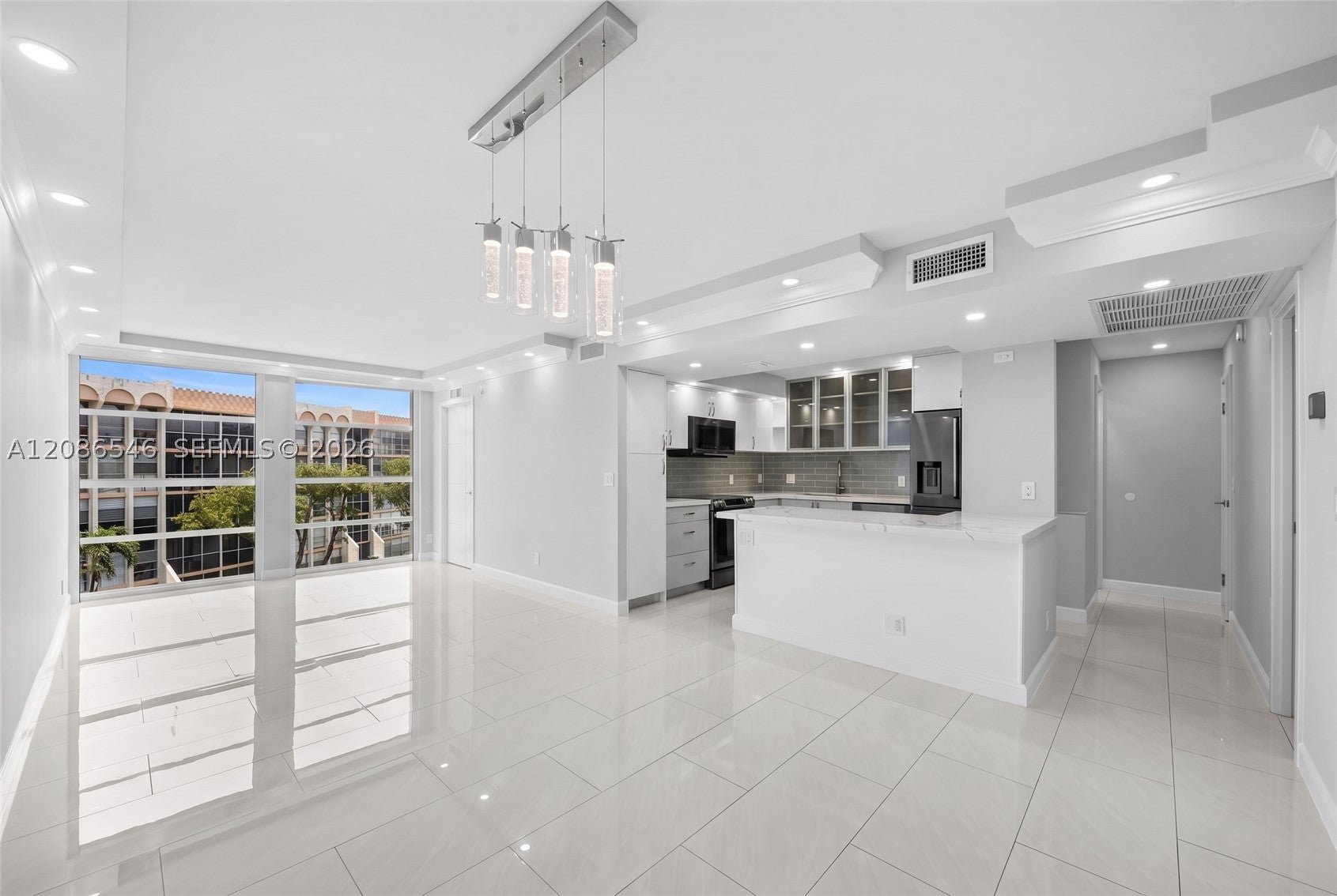 701 Three Islands Blvd 411