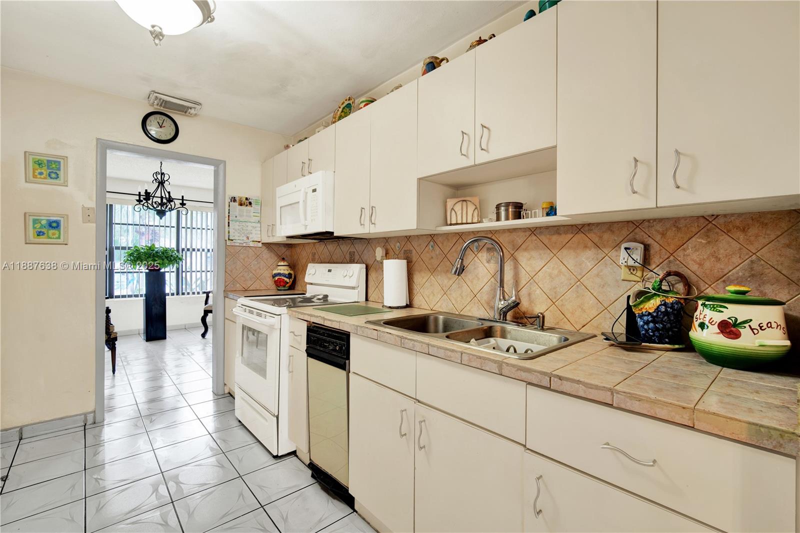 BEL-AIRE SEC 1 - Residential