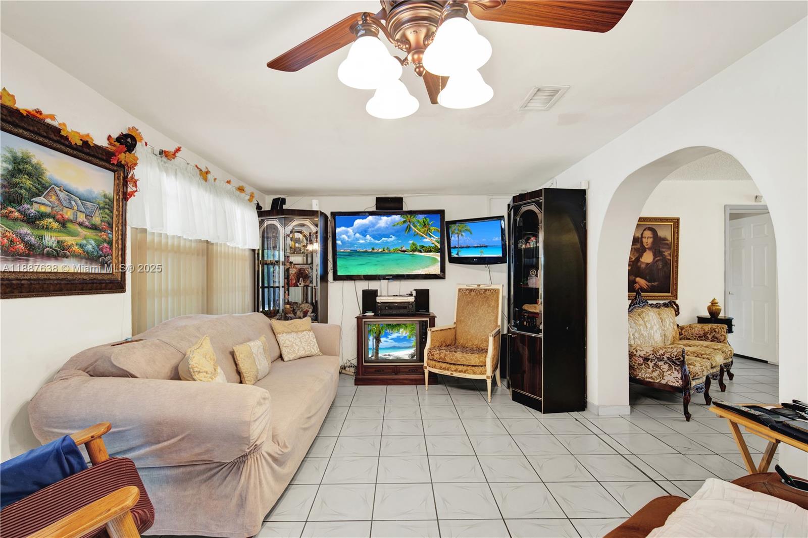 BEL-AIRE SEC 1 - Residential