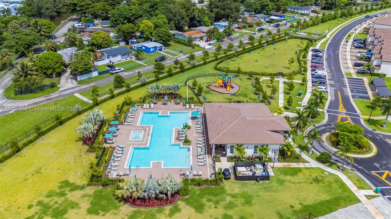 GOLF PARK SEC 1 - Residential Lease