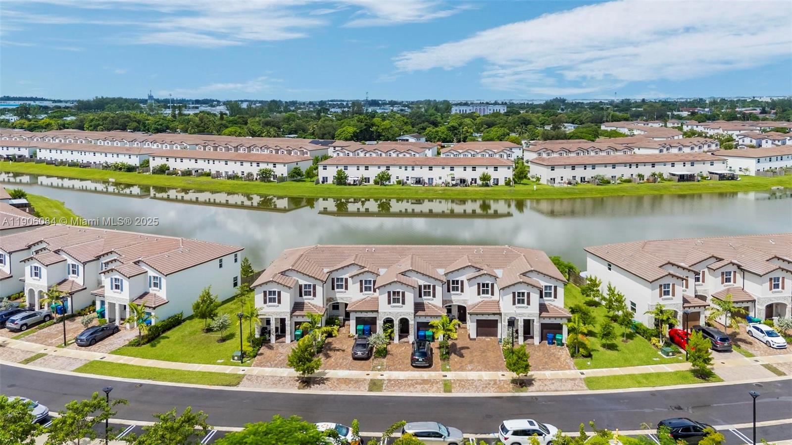 GOLF PARK SEC 1 - Residential Lease