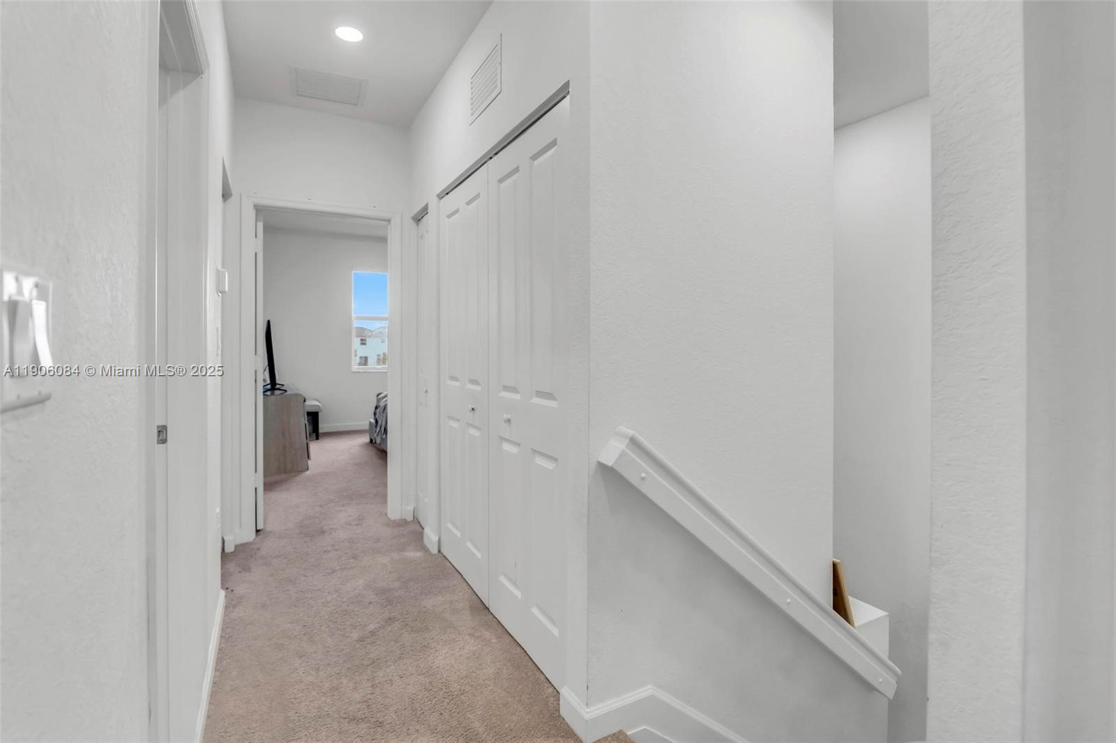 GOLF PARK SEC 1 - Residential Lease