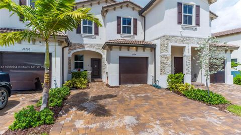 12774 NW 22nd Pl Miami FL 33167