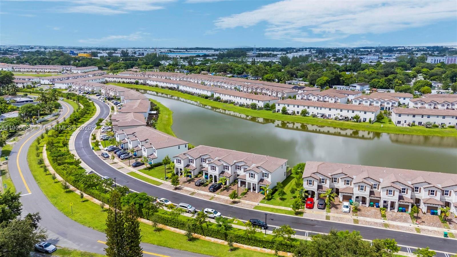 GOLF PARK SEC 1 - Residential Lease