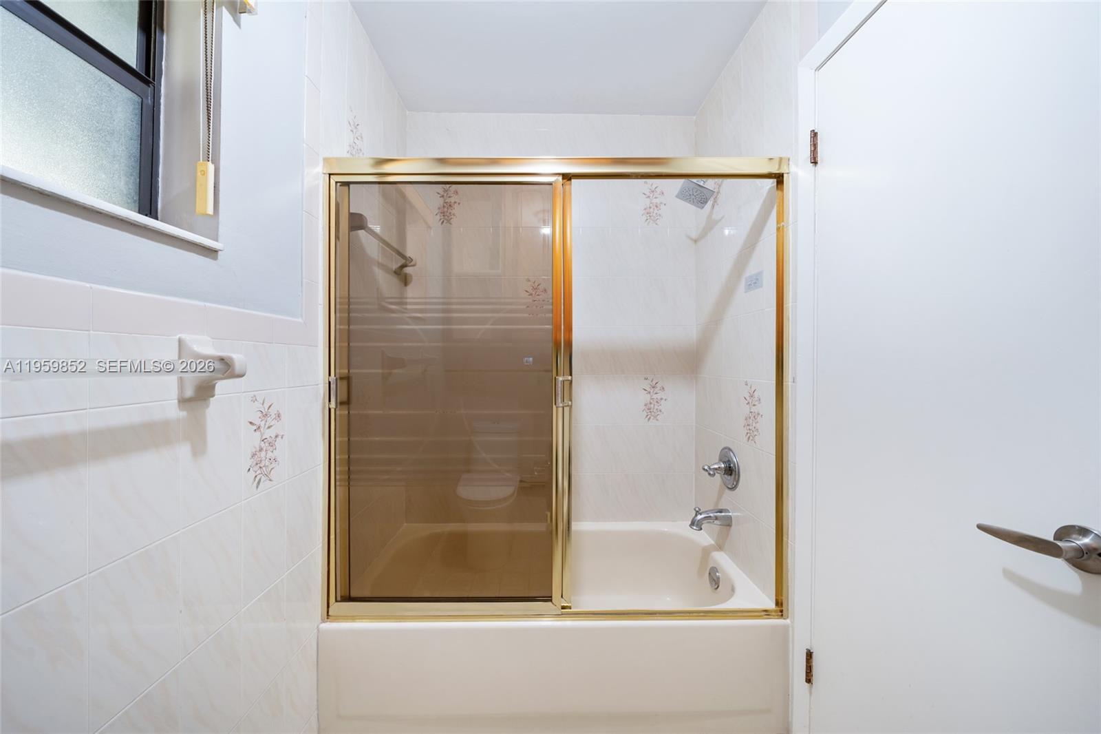 ALAMEDA JARDINS - Residential