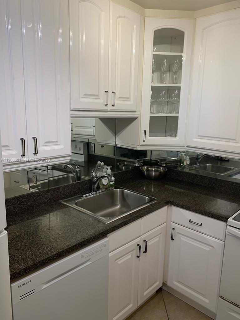 SOUTH BAY CLUB CONDO - Residential