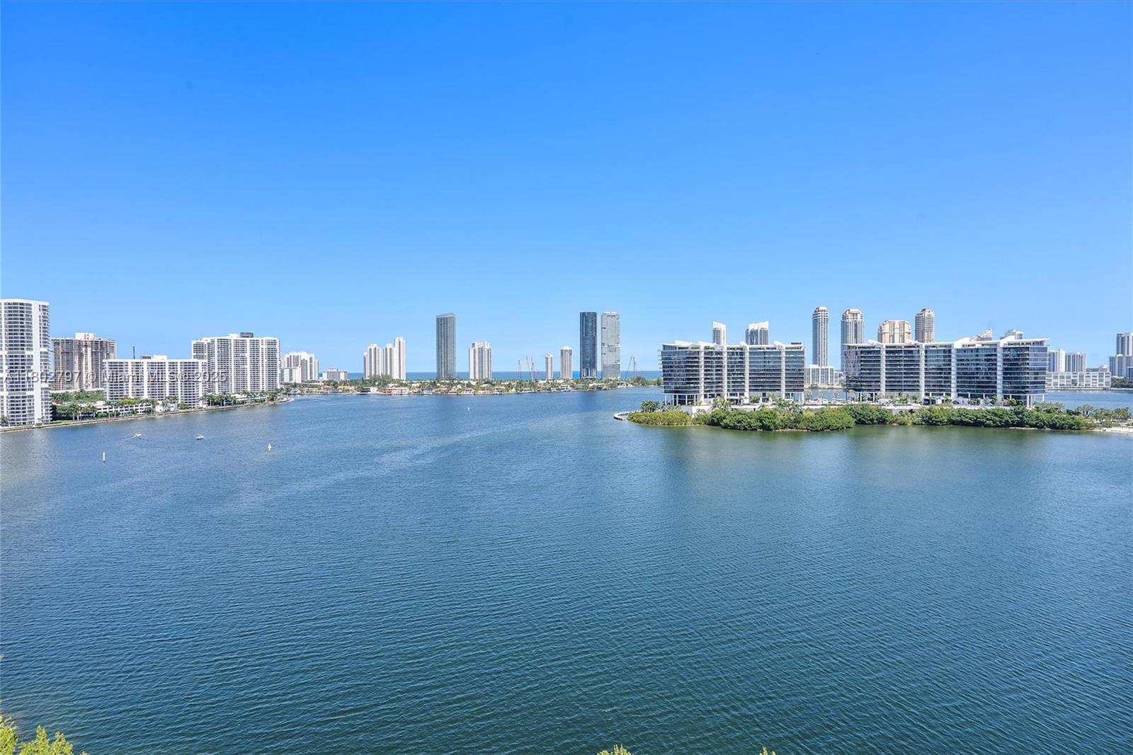 Rental Property at 3300 Ne 188th St Uph15, Aventura, Miami-Dade County, Florida - Bedrooms: 3 
Bathrooms: 5  - $16,000 MO.