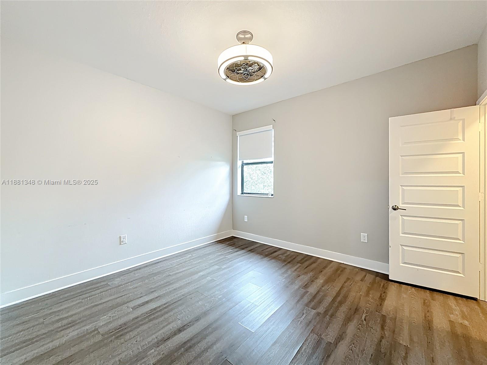 DUNNWOODY LAKE - Residential Lease