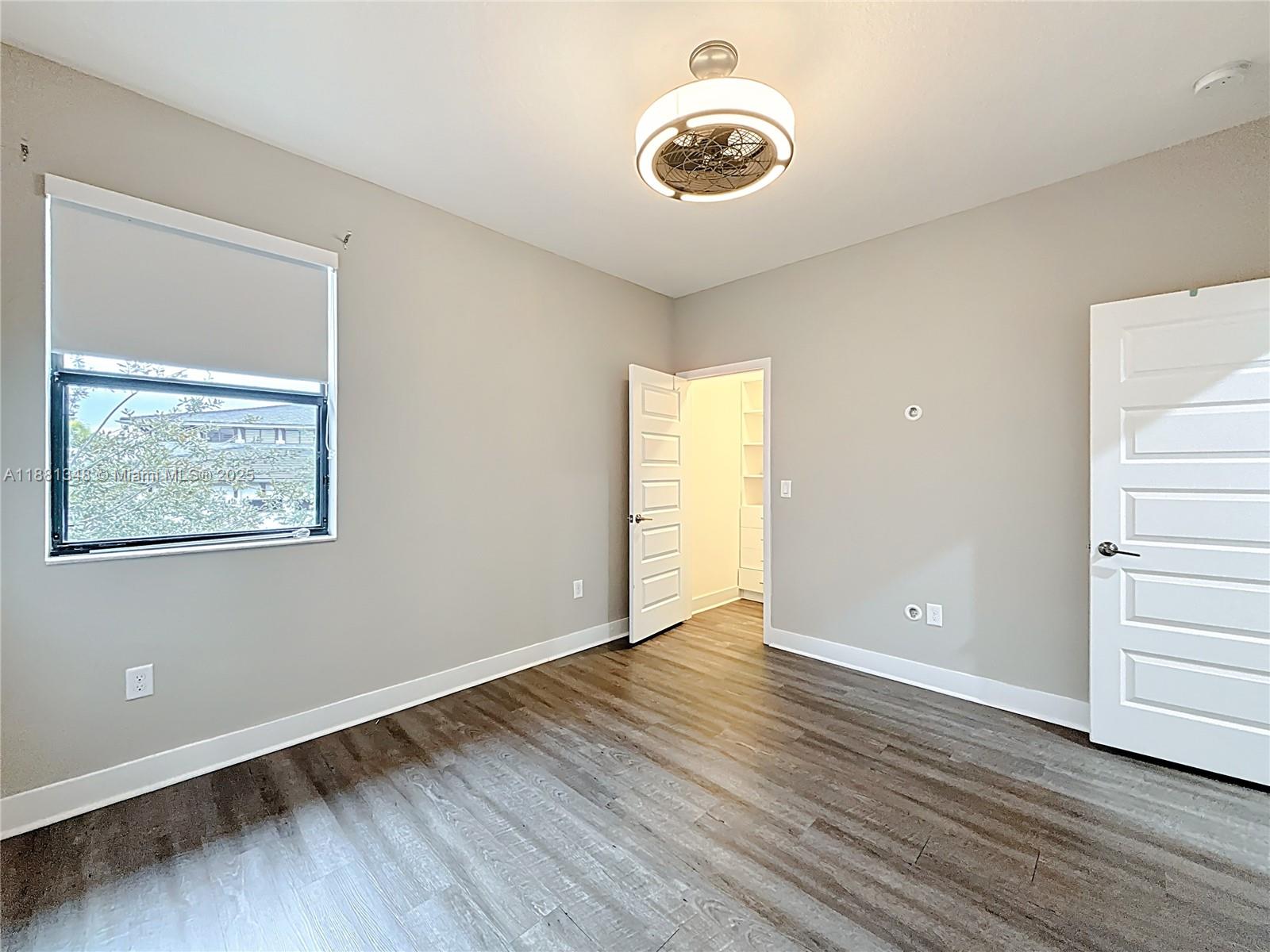 DUNNWOODY LAKE - Residential Lease