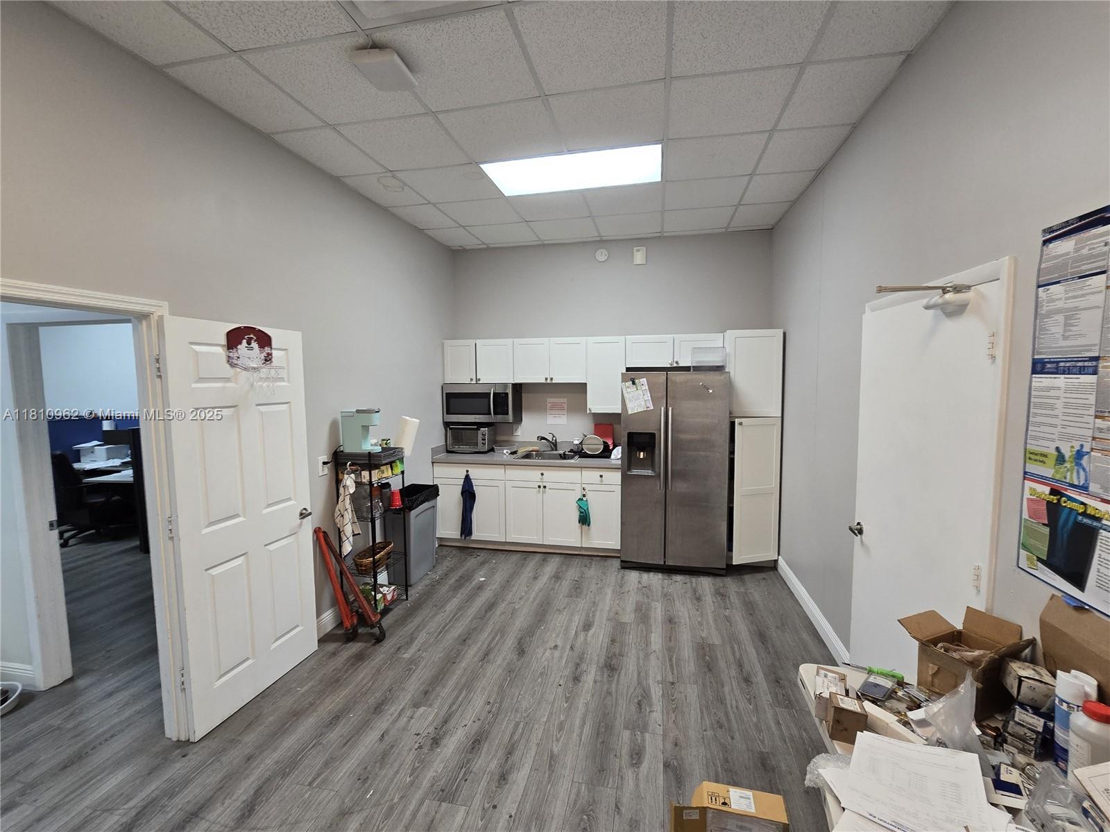 10322 NW 55th St