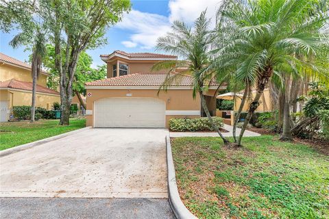 11375 Lakeview Dr, Coral Springs, FL 33071 - MLS#: A11588062